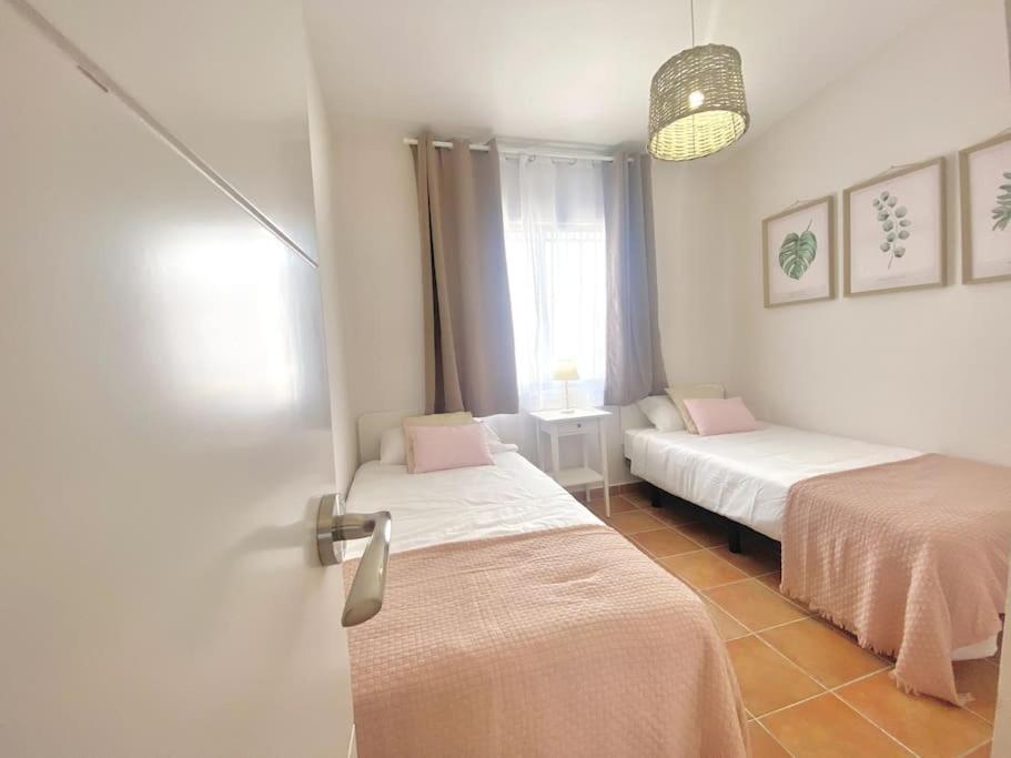 Adeje Beach Apartament + Parking 아데제 외부 사진